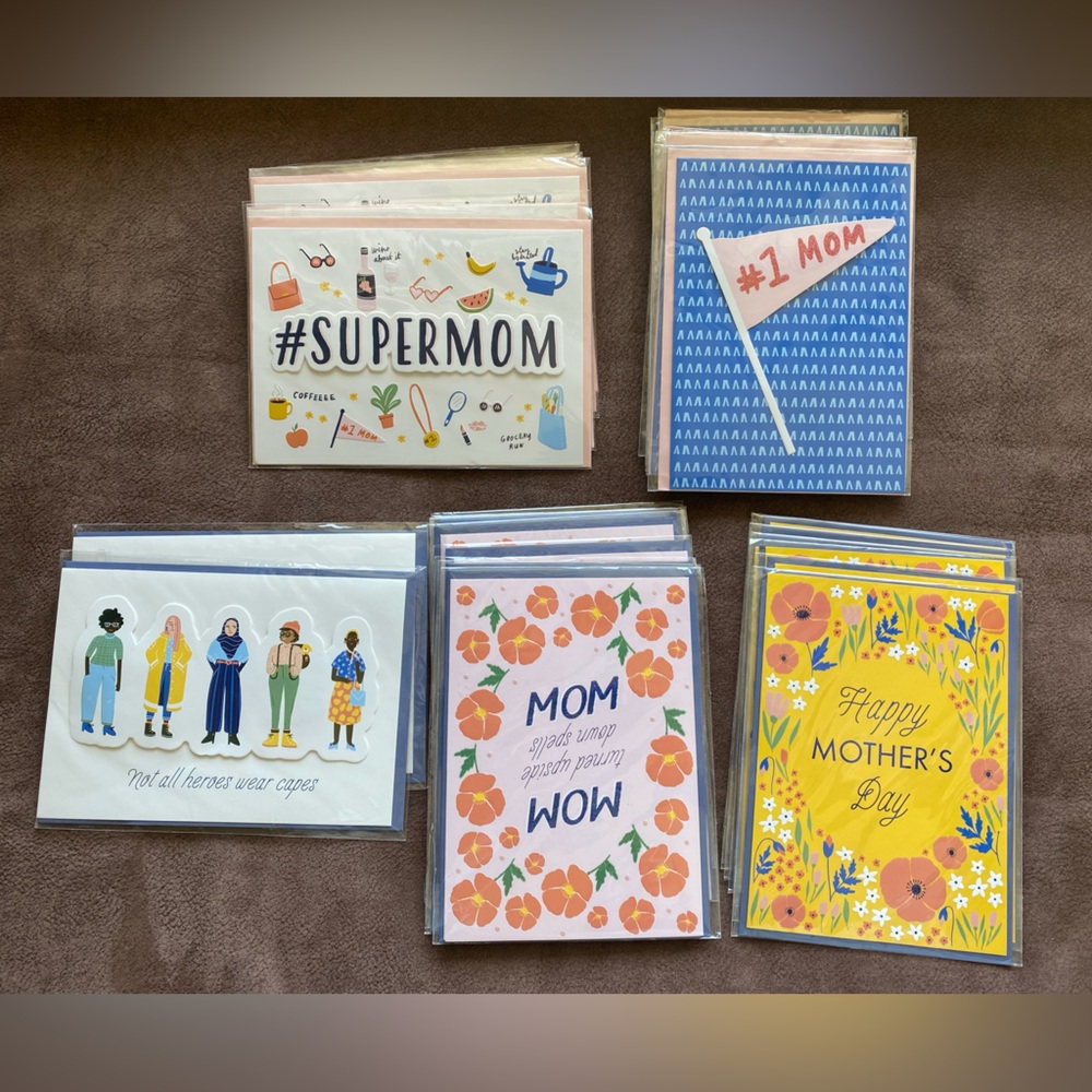Mother's Day Greeting Card Set - Assorted Colors